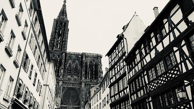 Auch wenn Joseph Görres mehrere Jahre im Schatten des Straßburger Münsters verbrachte: In Frankreich wird er von den Historikern kaum beachtet.