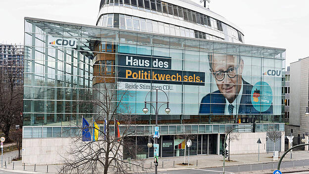 Im CDU-Hauptquartier, dem Berliner Konrad-Adenauer-Haus, wird entschieden, wie die Ausrichtung der Partei künftig ausfallen wird. Eine Grunderneuerung in christlichem Geist ist eher nicht zu erwarten.