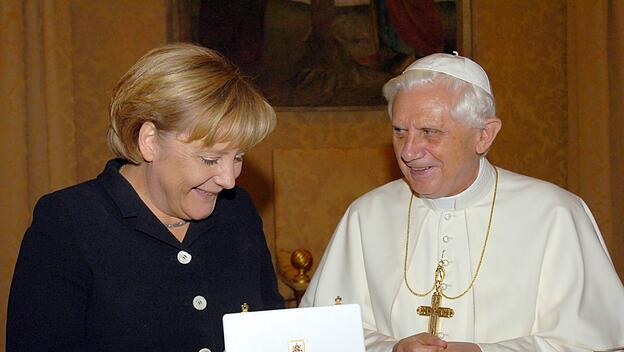 Angela Merkel mit Benedikt XVI.