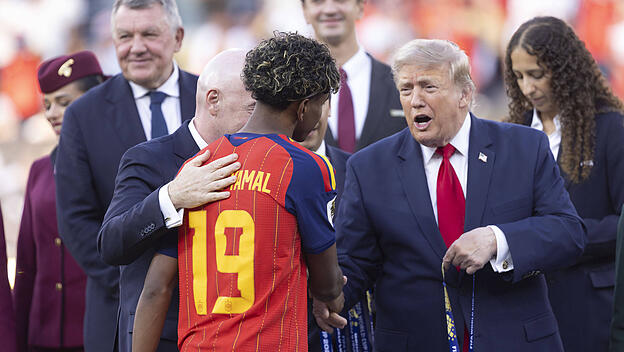 Donald Trump beglückwünscht Lamine Yamal