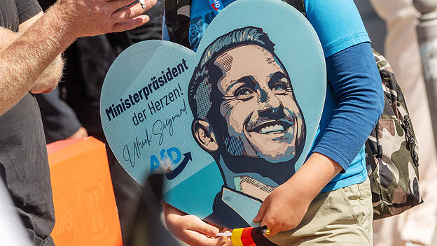 Ulrich Siegmund, Ministerpräsident der Herzen, AfD-Fanartikel in Herzform mit Autogramm