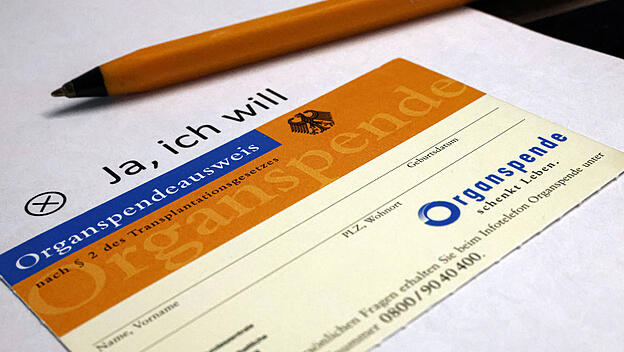 Organspendeausweis nach Paragraph 2 des Transplantationsgesetzes