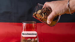 Steuergelder für Abtreibungsaktivisten