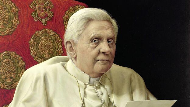 Papst-Benedikt-Porträt von Michael Triegel