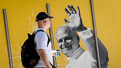 Vorbereitungen auf Papstbesuch in Madrid