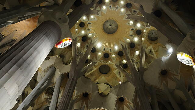 Himmlisches Jerusalem: Der verheißungsvolle Blick nach oben in der Sagrada Família.