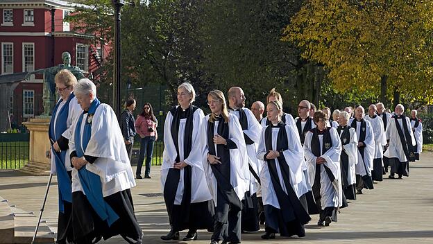 Untersuchung: Weg anglikanischer Geistlicher in die katholische Kirche
